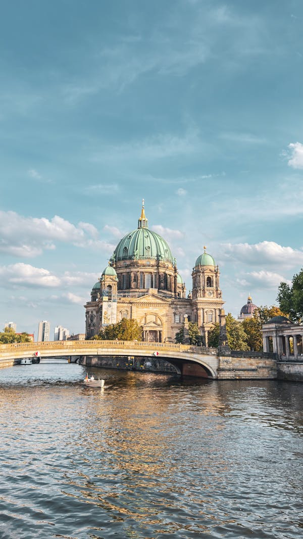 Berlin Tour Package